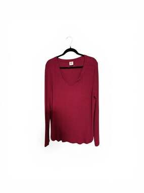 Cabi Women's Burgundy Notch Neck Thermal Knit Top Style 4003